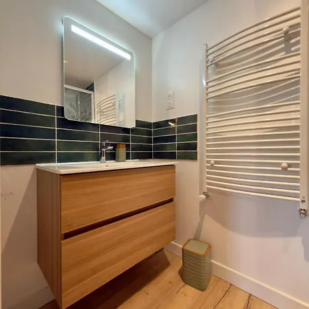 Maison Rénovée Avec Jardin, Barbecue, 2 Parkings Hébergement de vacances *