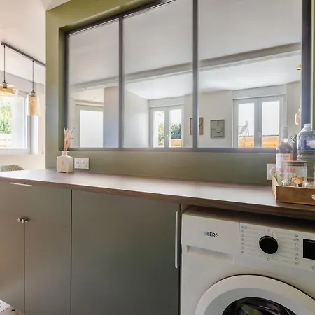 Vakantiehuis Maison Renovee Avec Jardin, Barbecue, 2 Parkings